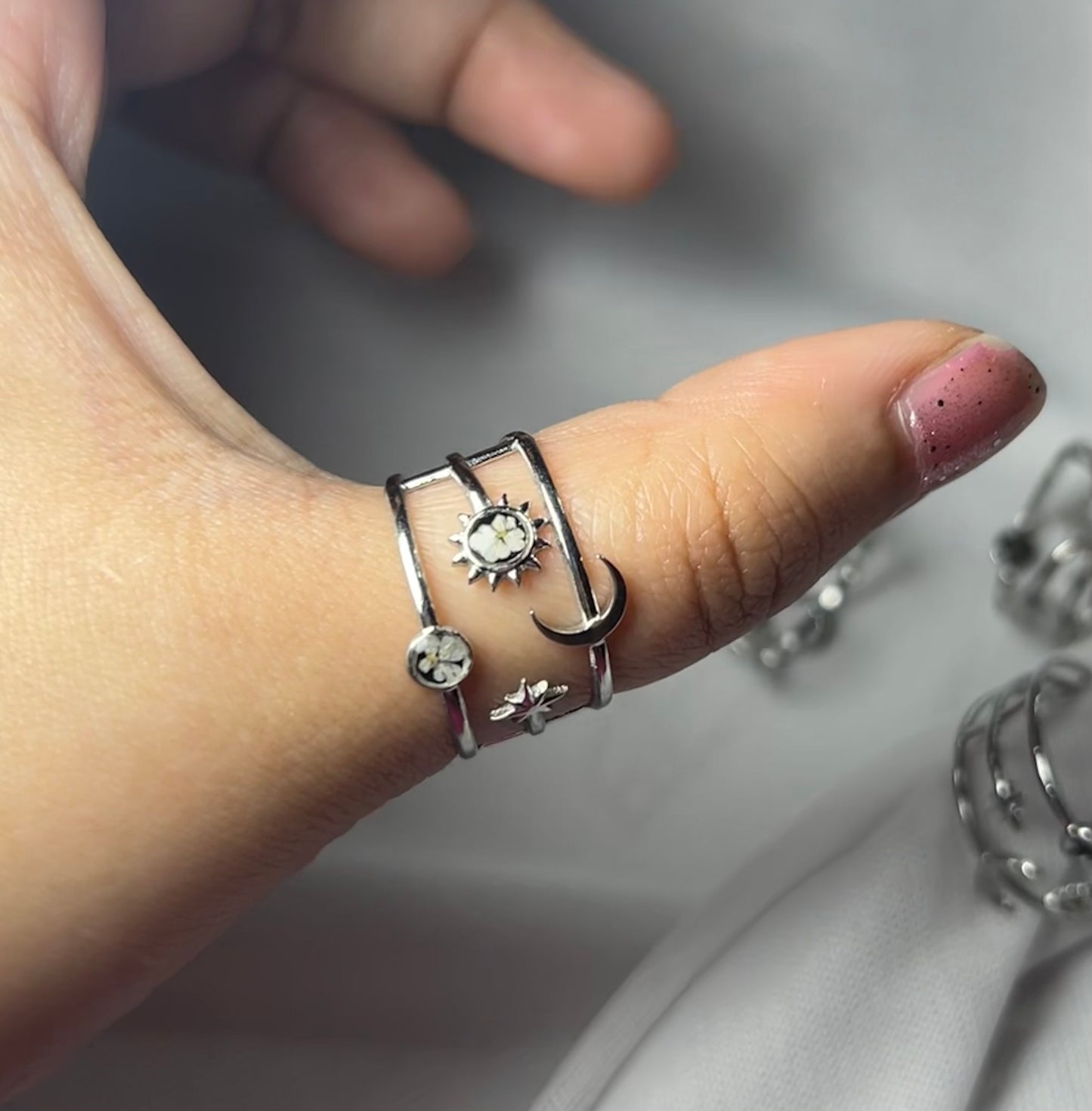 THE ALBA ring