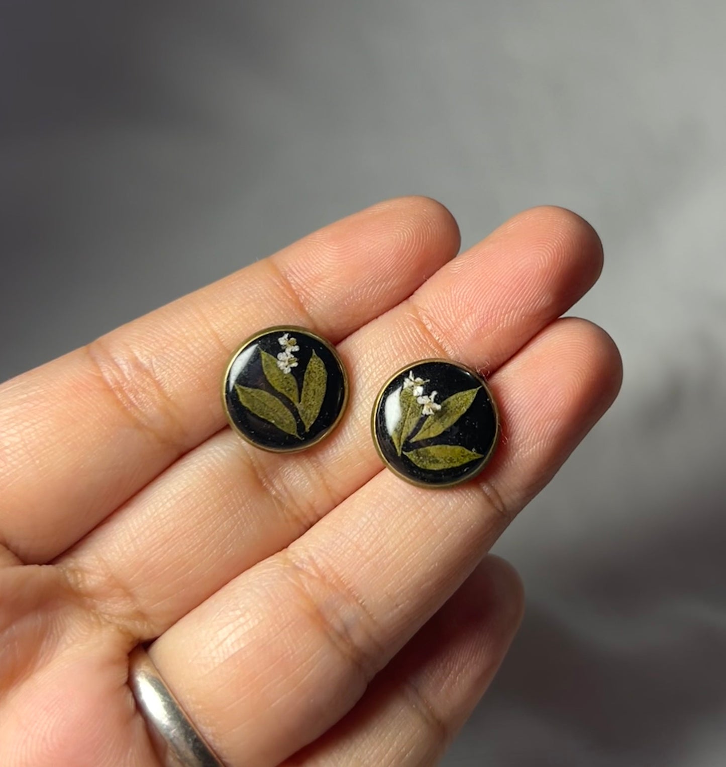 THE ANIYA antique studs