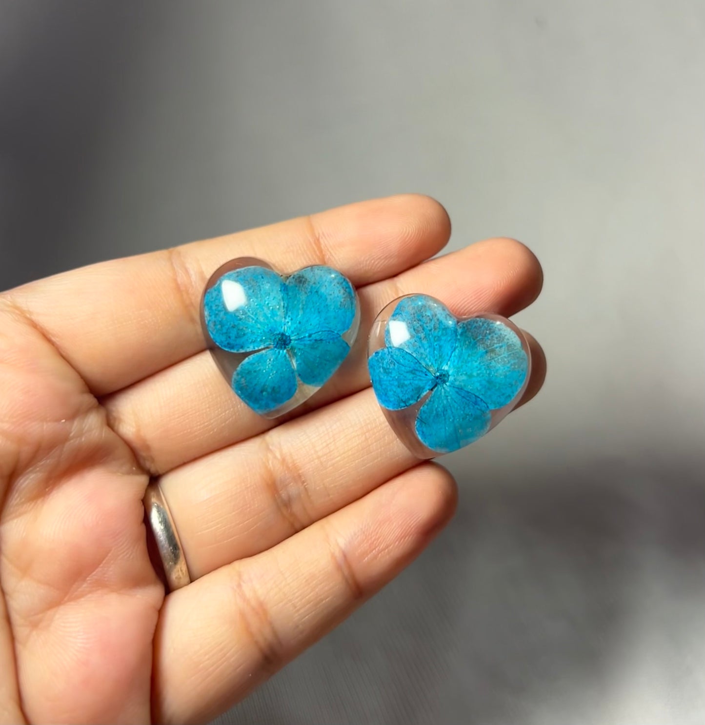 THE BINI studs