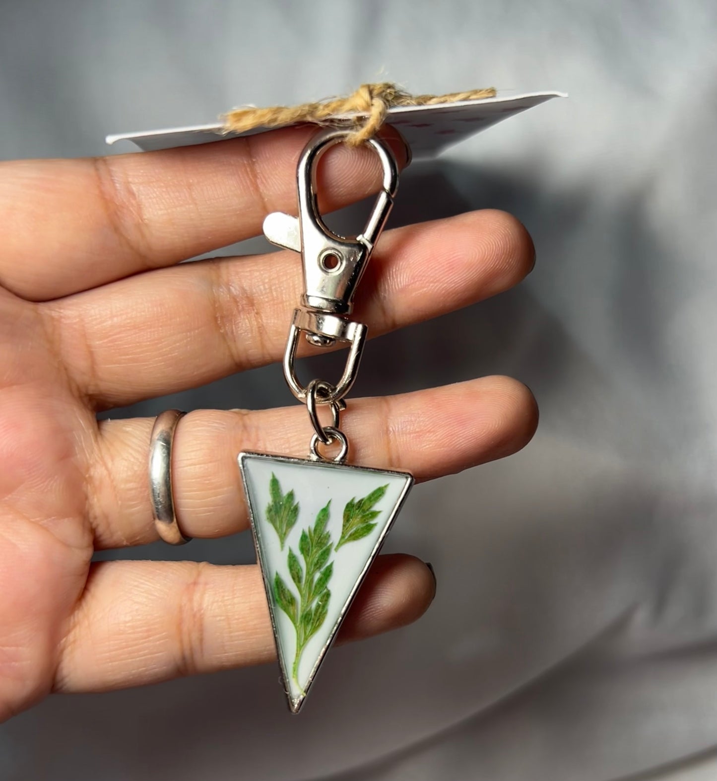 THE TRIA bag charm/keychain