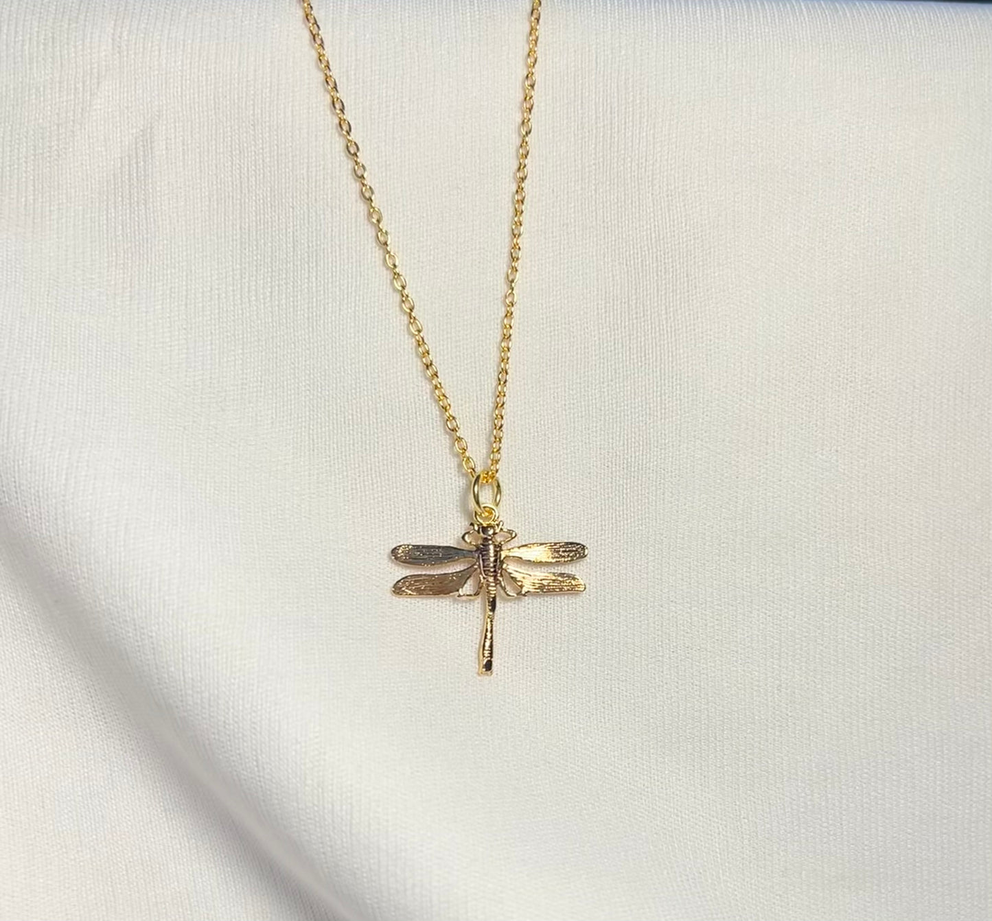 THE DRAGONFLY neckpiece