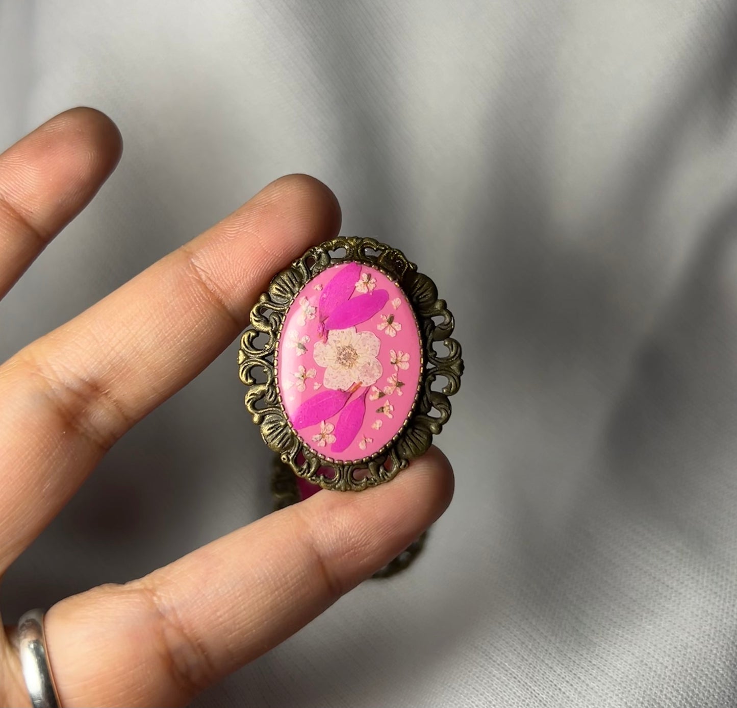 THE ANIKA brooches