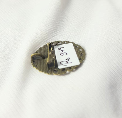 THE ANIKA brooches
