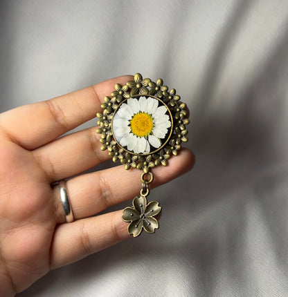 THE ANOKI brooch