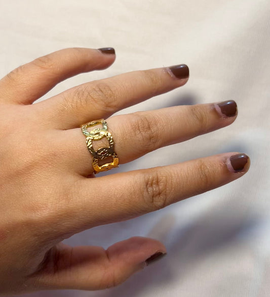 THE CHAIN Gold Ring