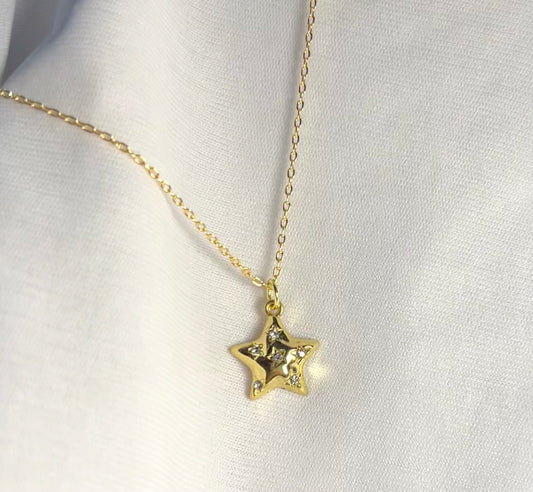 THE TARA neckpiece