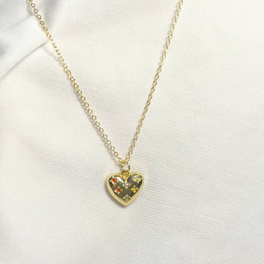 THE LOVE NECKPIECE