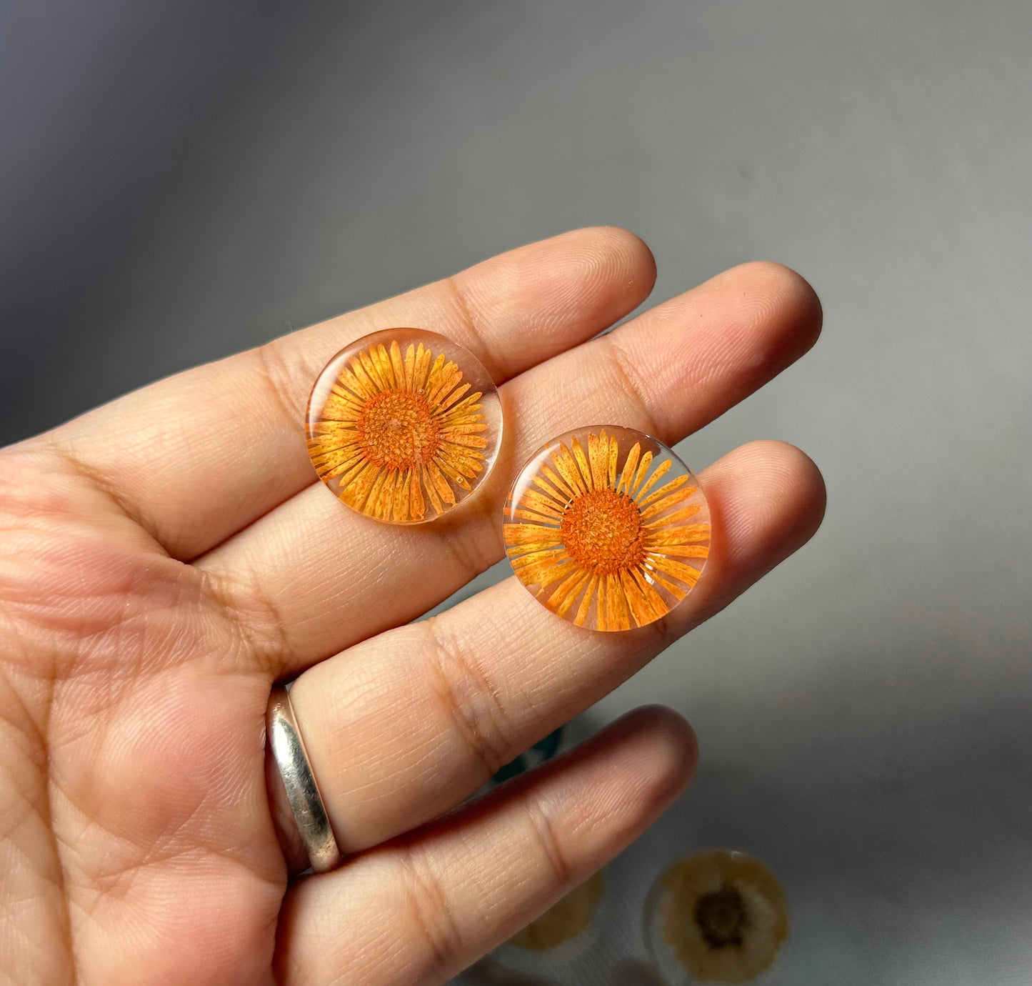 THE FLORAL studs (1)