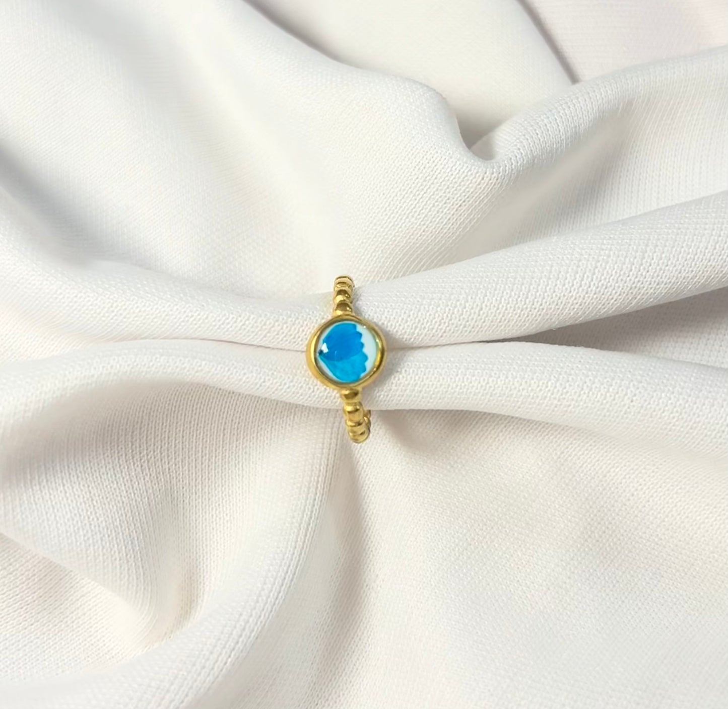 THE AURA ring