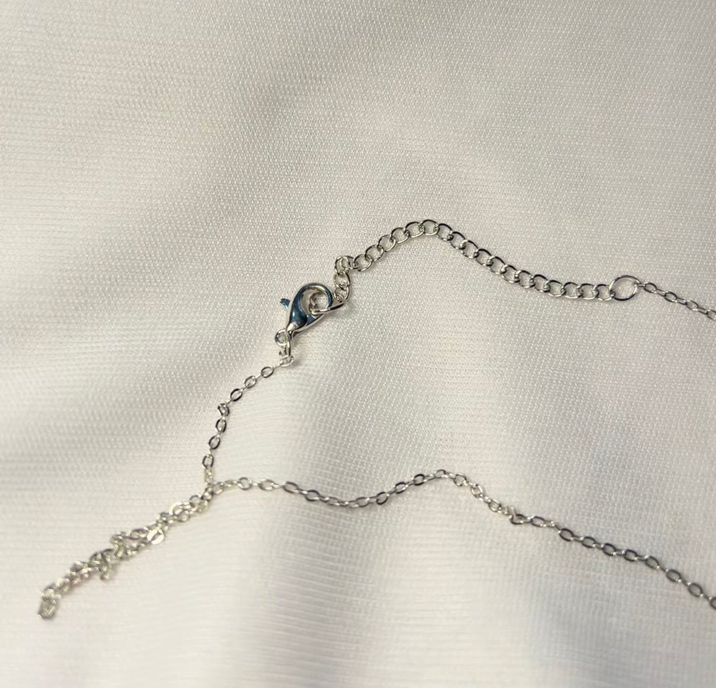 THE PINKY NECKPIECE 2