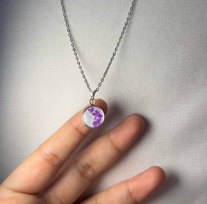 THE LUNA neckpiece