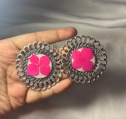 THE GUL oxidized studs
