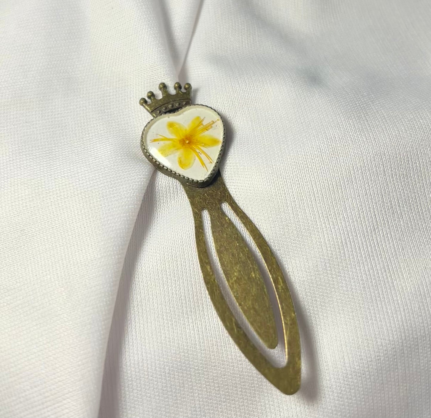 THE FLEUR antique bookmark