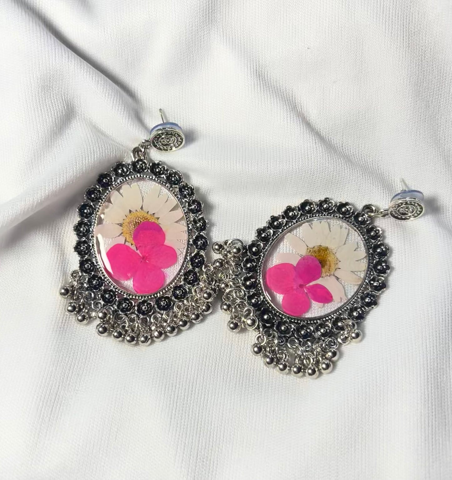 THE PIHU oxidized jhumkas