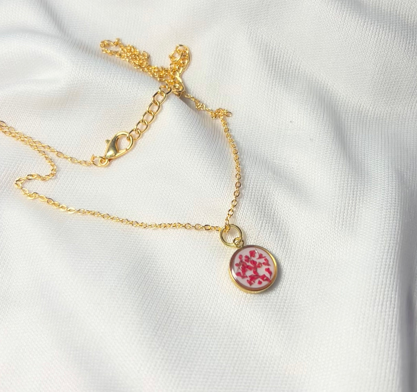 THE RANI gold neckpiece