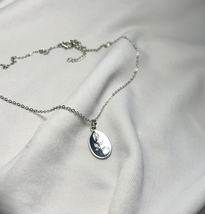 THE ROSE neckpiece