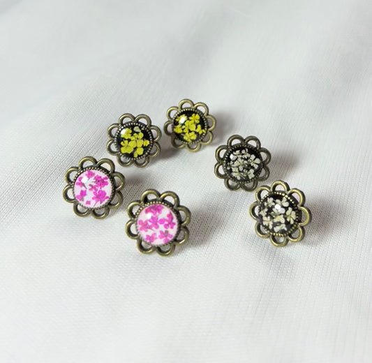 THE REEM antique studs