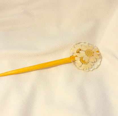 THE DAISY hair bun stick