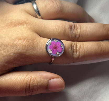 THE PLUMIA ring