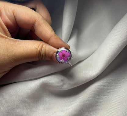 THE PLUMIA ring