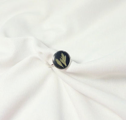 THE LIA ring