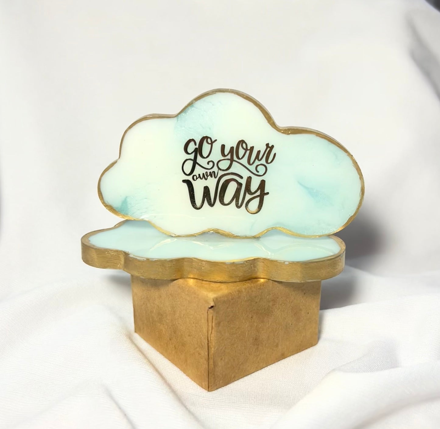 THE "GO YOUR OWN WAY" decor