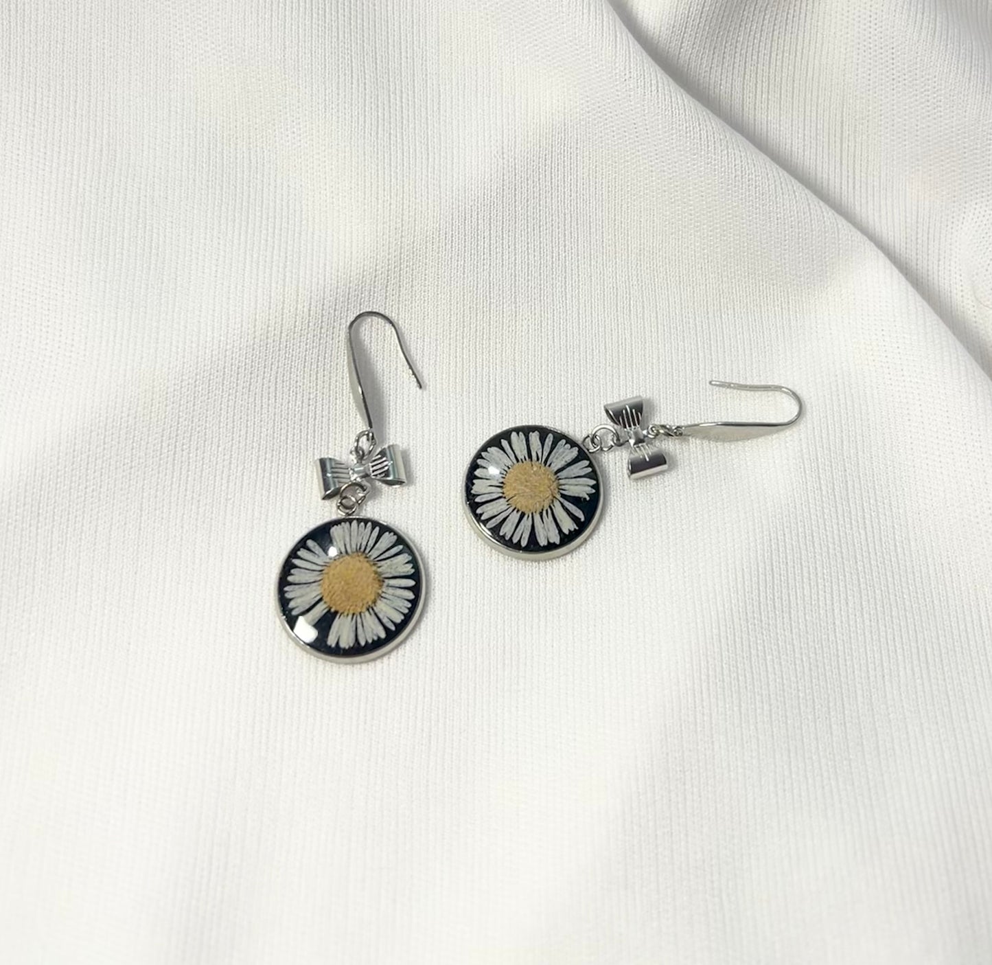THE ALO silver earrings