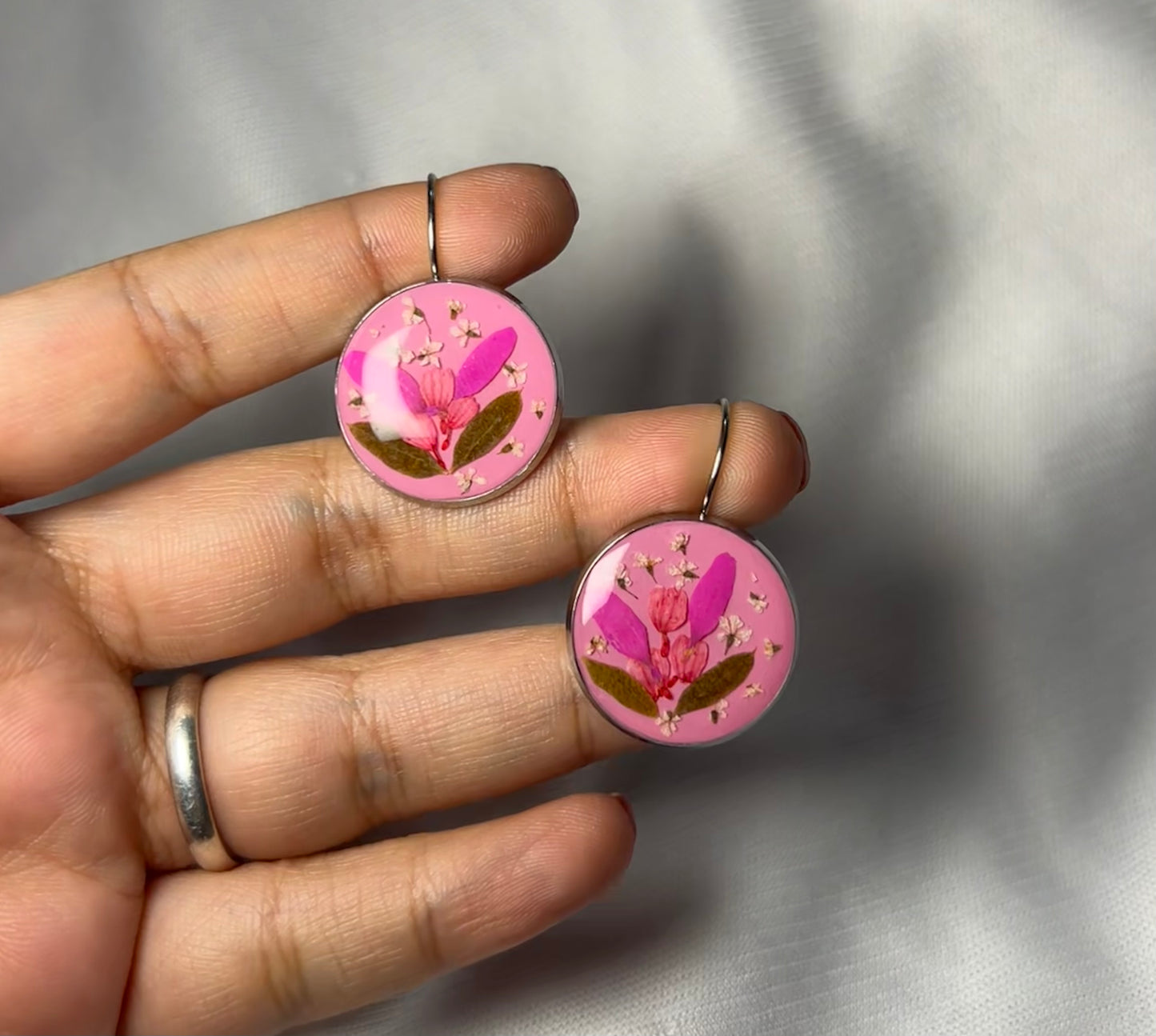 THE BRIANA silver earrings