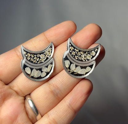 THE CRESCENT silver studs