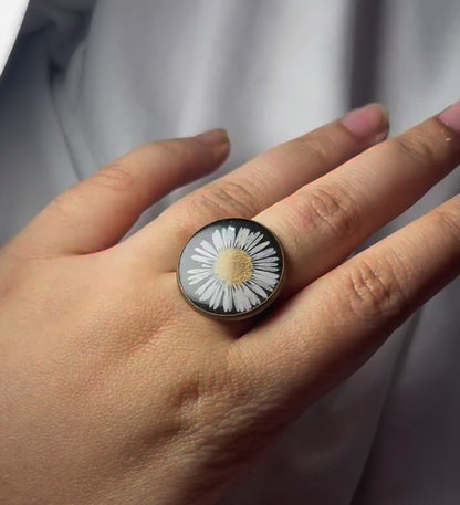 THE MEHER antique ring