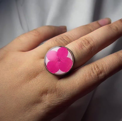 THE TIRA antique ring