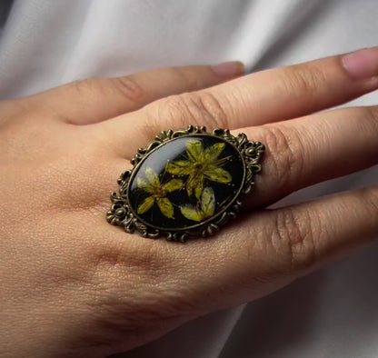 THE ANAYA antique ring